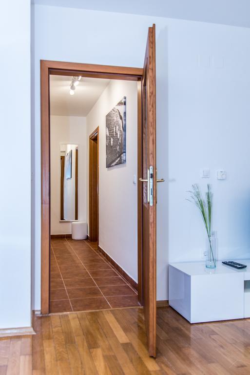 Apartment Roko オシエク エクステリア 写真