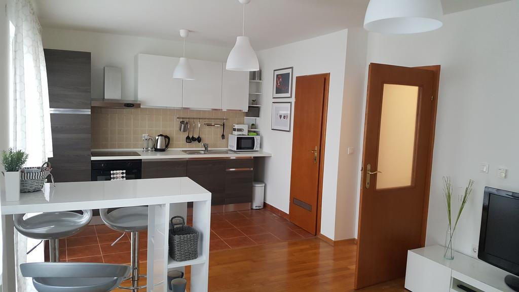 Apartment Roko オシエク エクステリア 写真