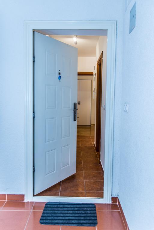 Apartment Roko オシエク エクステリア 写真